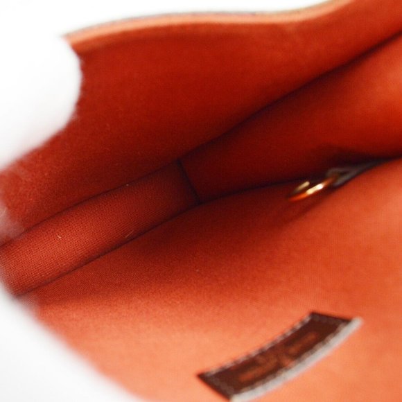 Louis Vuitton Damier Portobello Shoulder Bag - Picture 8 of 9